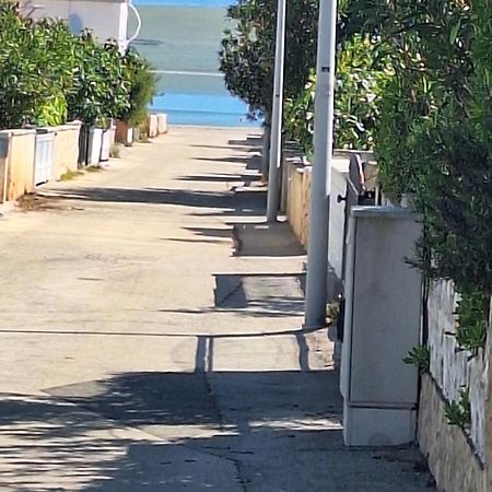 H&F Apartmani Vir Kültér fotó