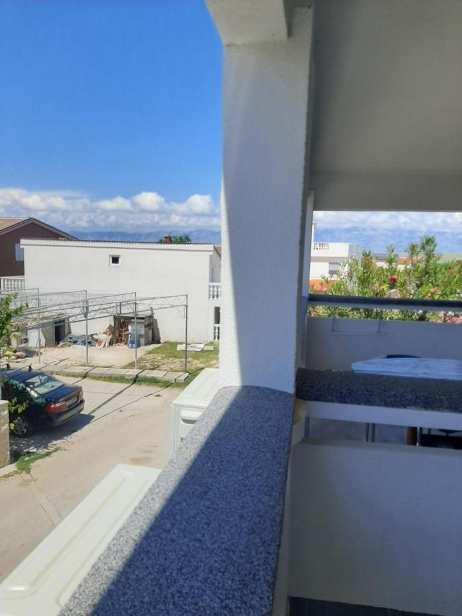 H&F Apartmani Vir Kültér fotó