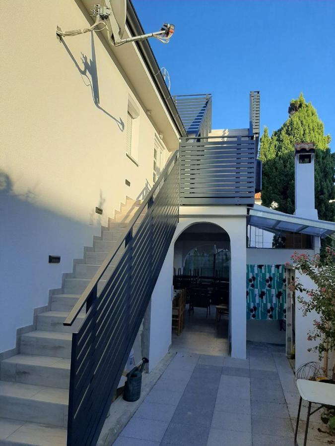H&F Apartmani Vir Kültér fotó